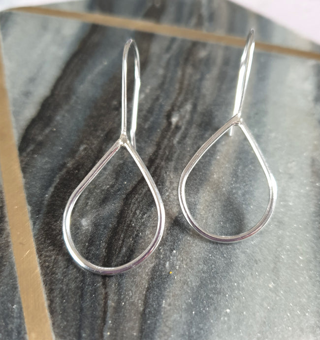 Medium sterling silver teardrop drop earrings