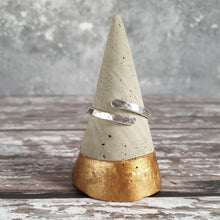 Hammered Cross Over Adjustable Ring