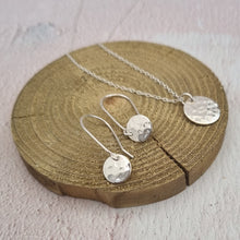 Silver Hammered Disc Necklace