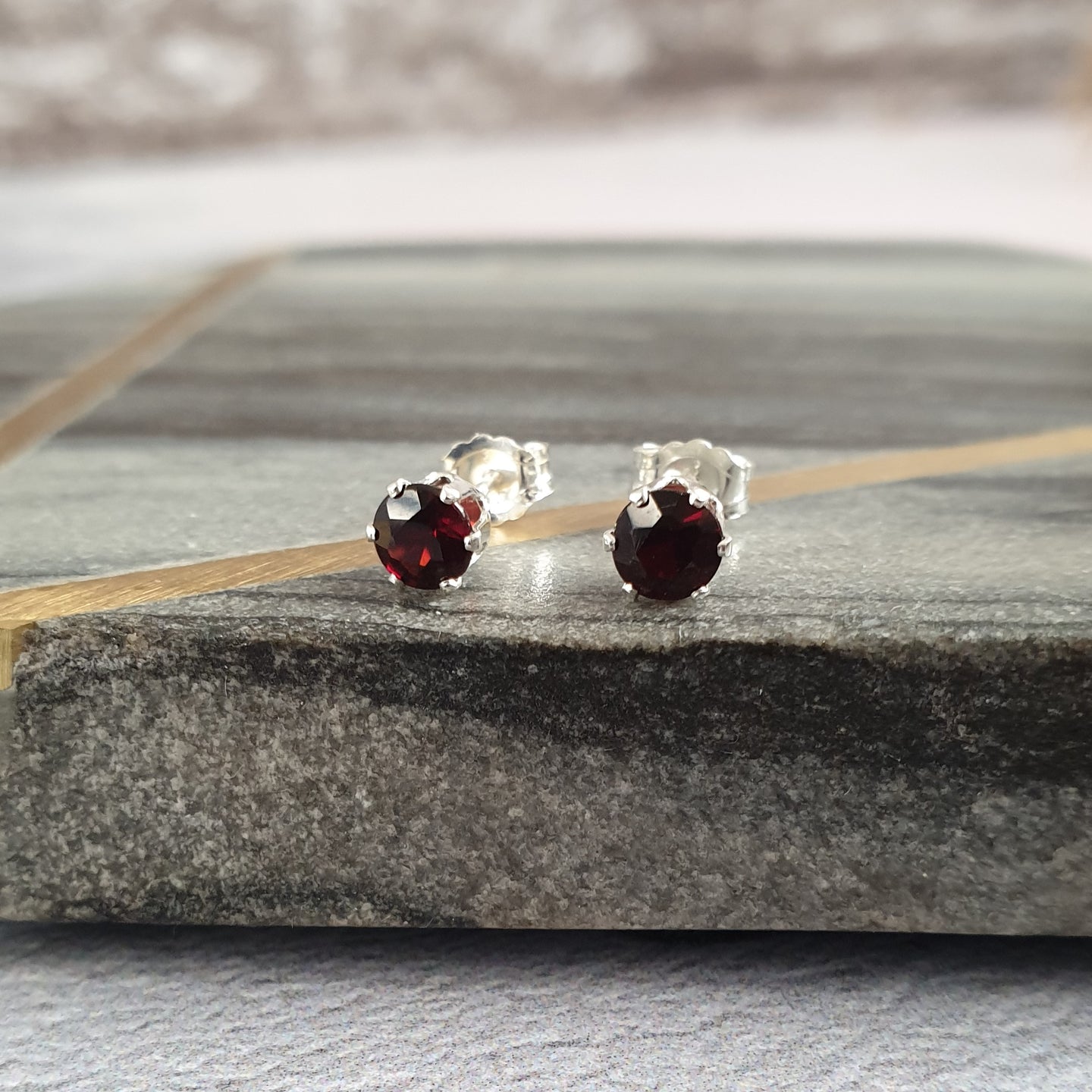 Brilladia Gems Garnet Stud Earrings For Ladies In 14K White Gold  BDE0034Ga-14KW