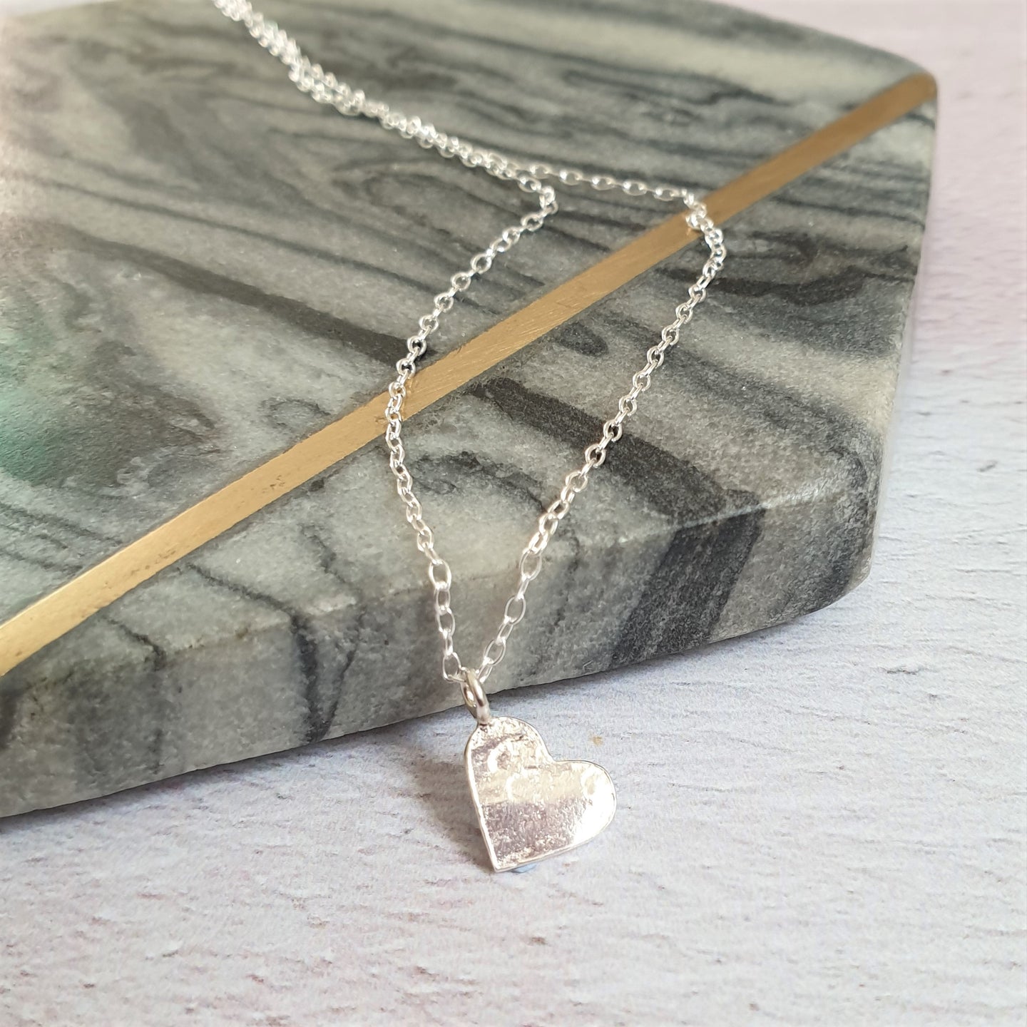 Semi precious stone and hammered silver circle necklace – Zoe Ruth Designs