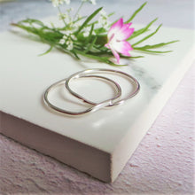 Silver gimmal band ring
